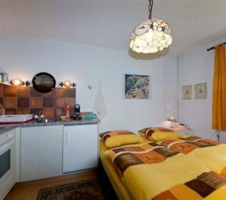 Studio In Chasa Quirin زيرنيز المظهر الخارجي الصورة